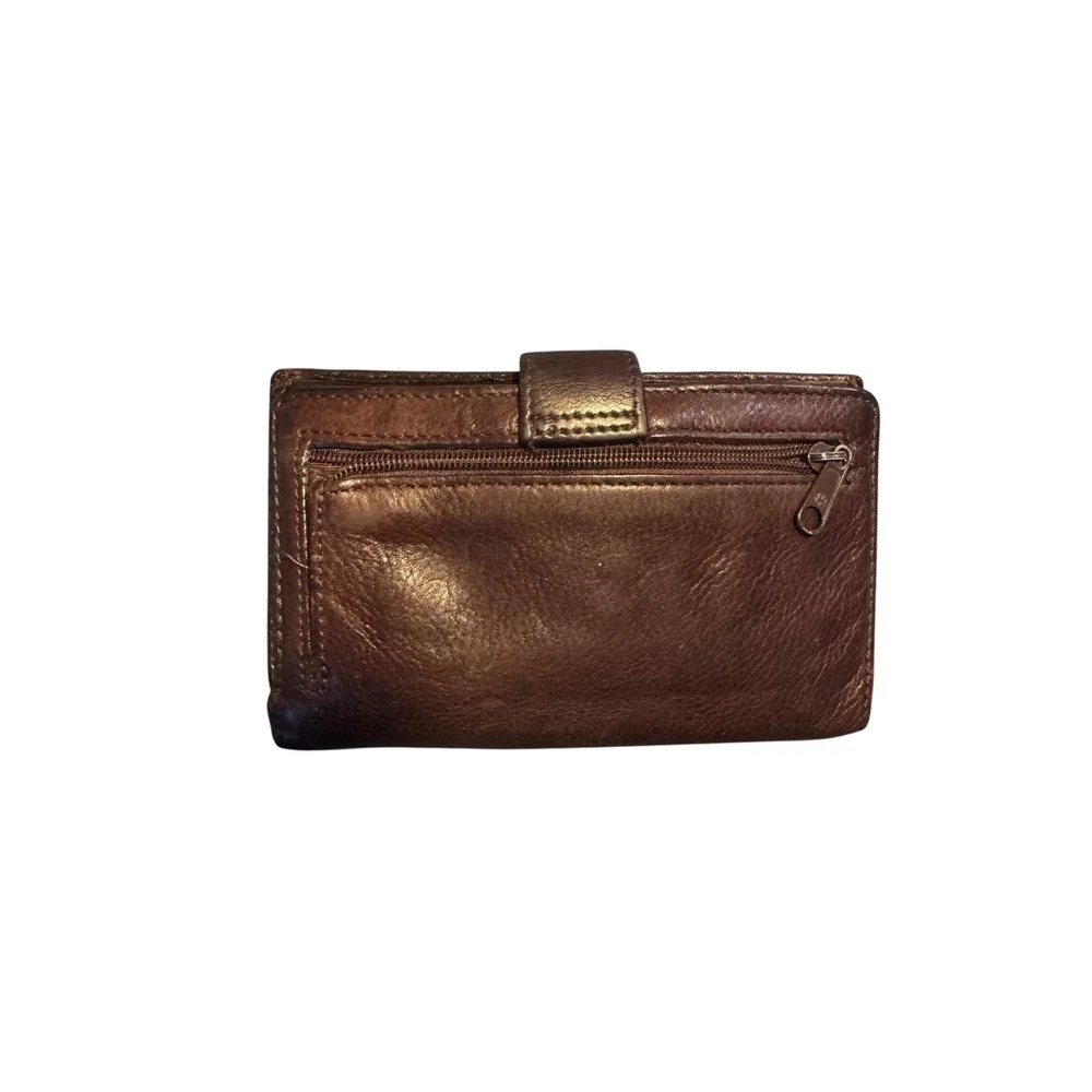 Fossil Womens Dark Brown Pebbled‎ Leather Bifold Wallet Brass Hardware Logo